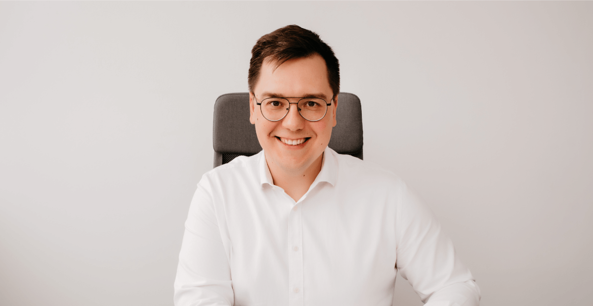 SMSAPI Piotr Bartos Insly Wywiad Ubezpieczenia SMS