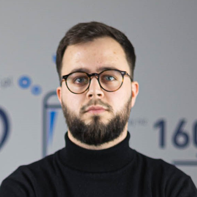 Marek Oczkowski Partnership Manager w SMSAPI